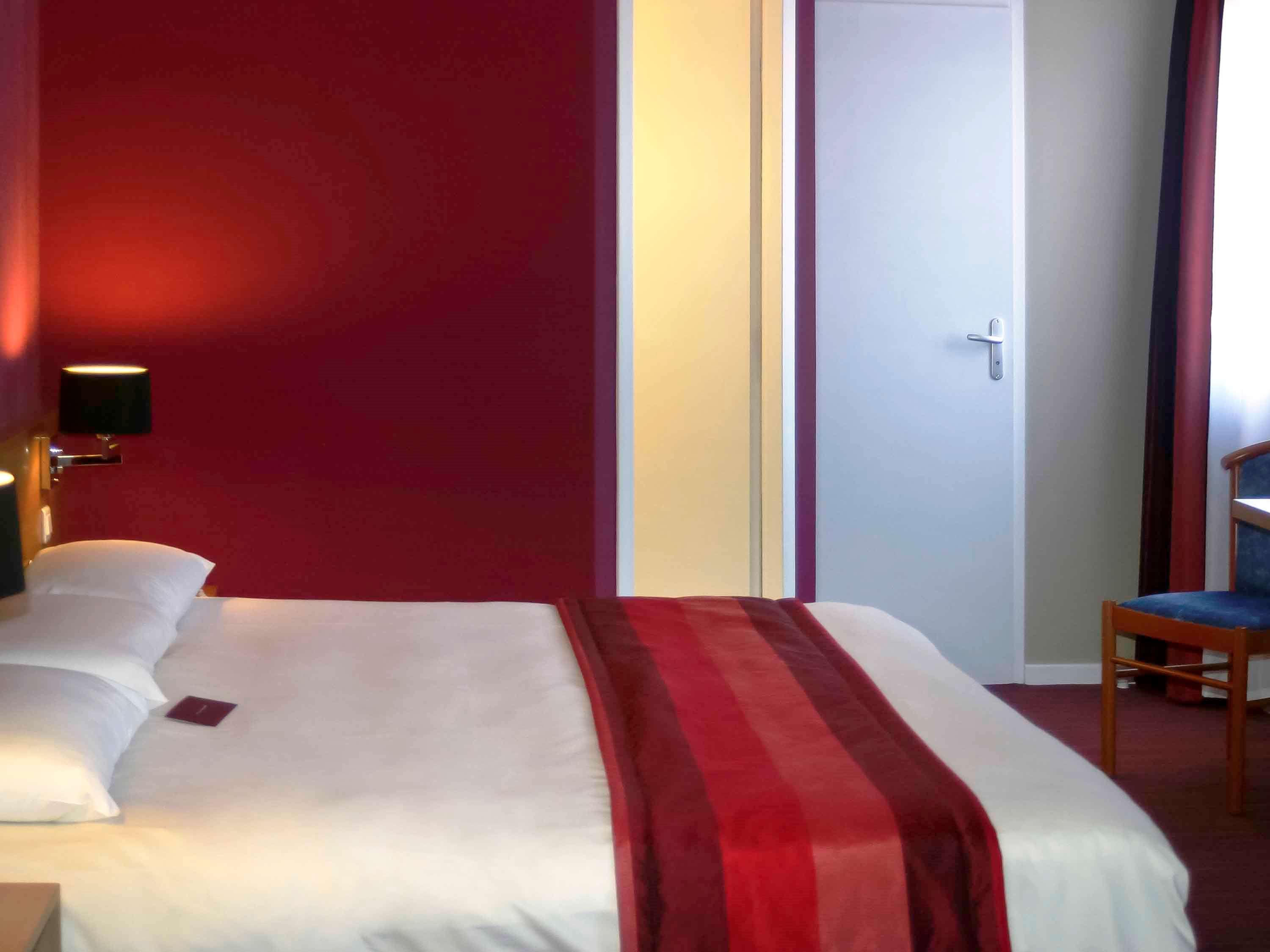 Mercure Hexagone Luxeuil Екстериор снимка