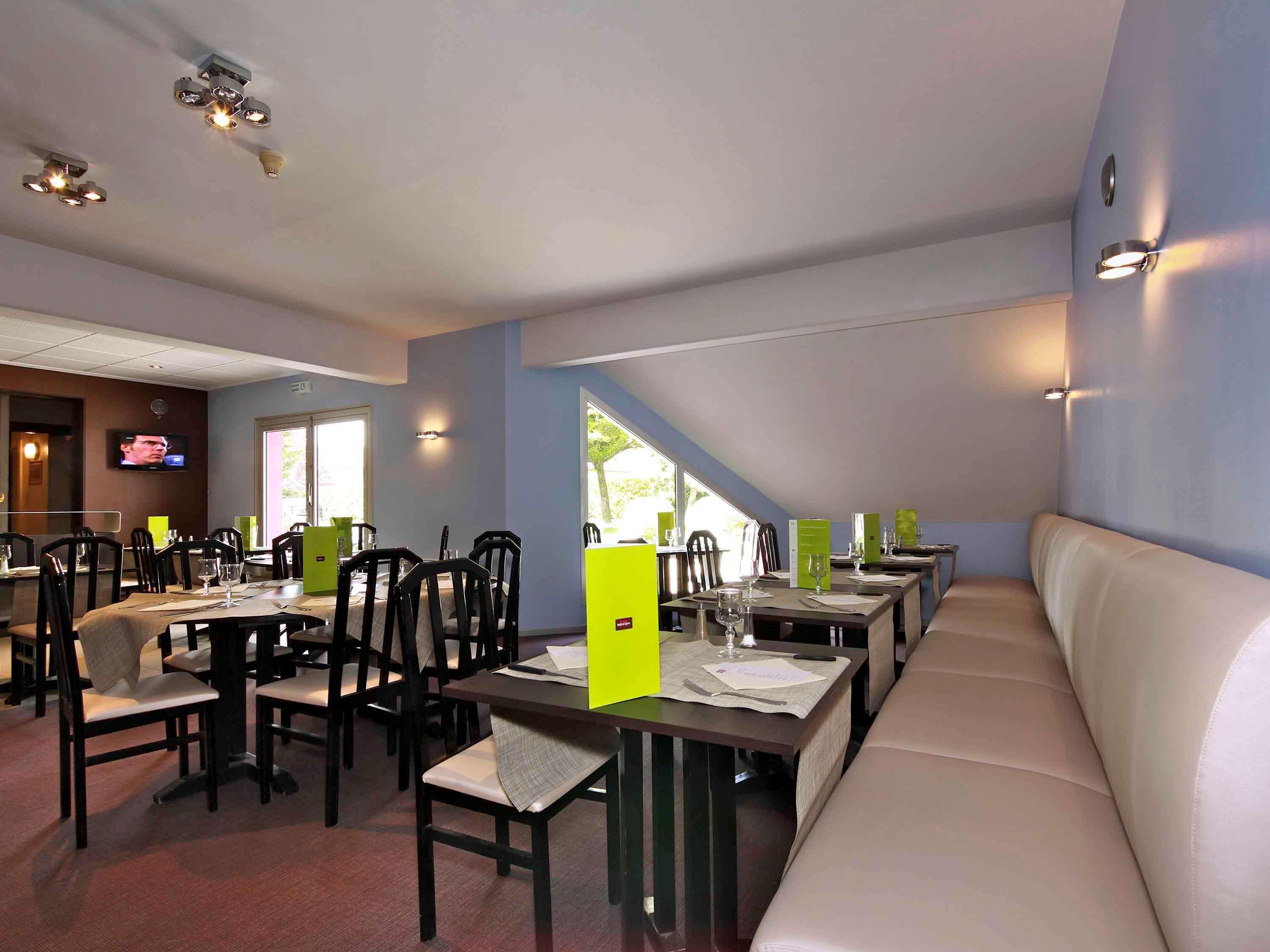 Mercure Hexagone Luxeuil Екстериор снимка