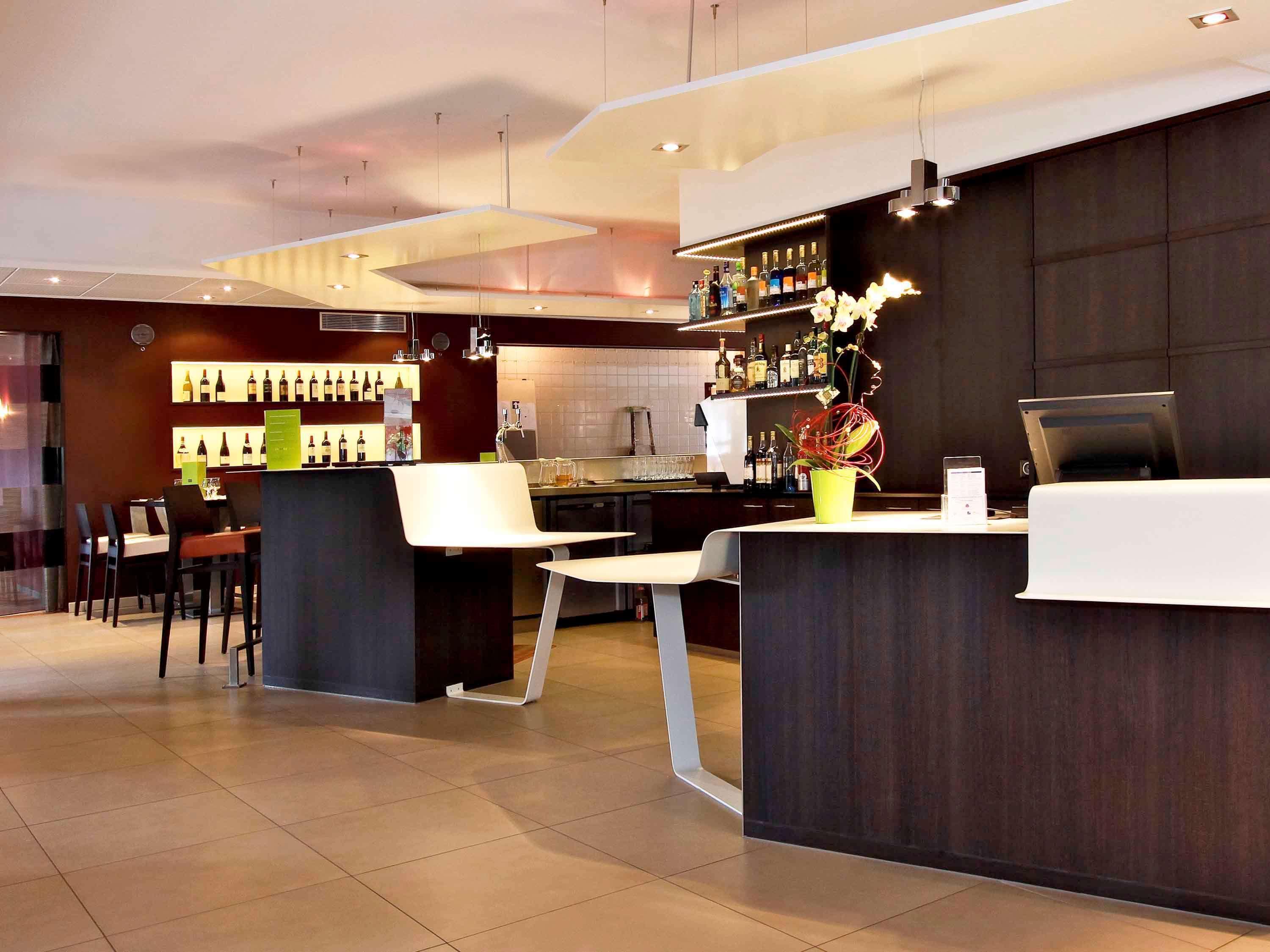 Mercure Hexagone Luxeuil Екстериор снимка