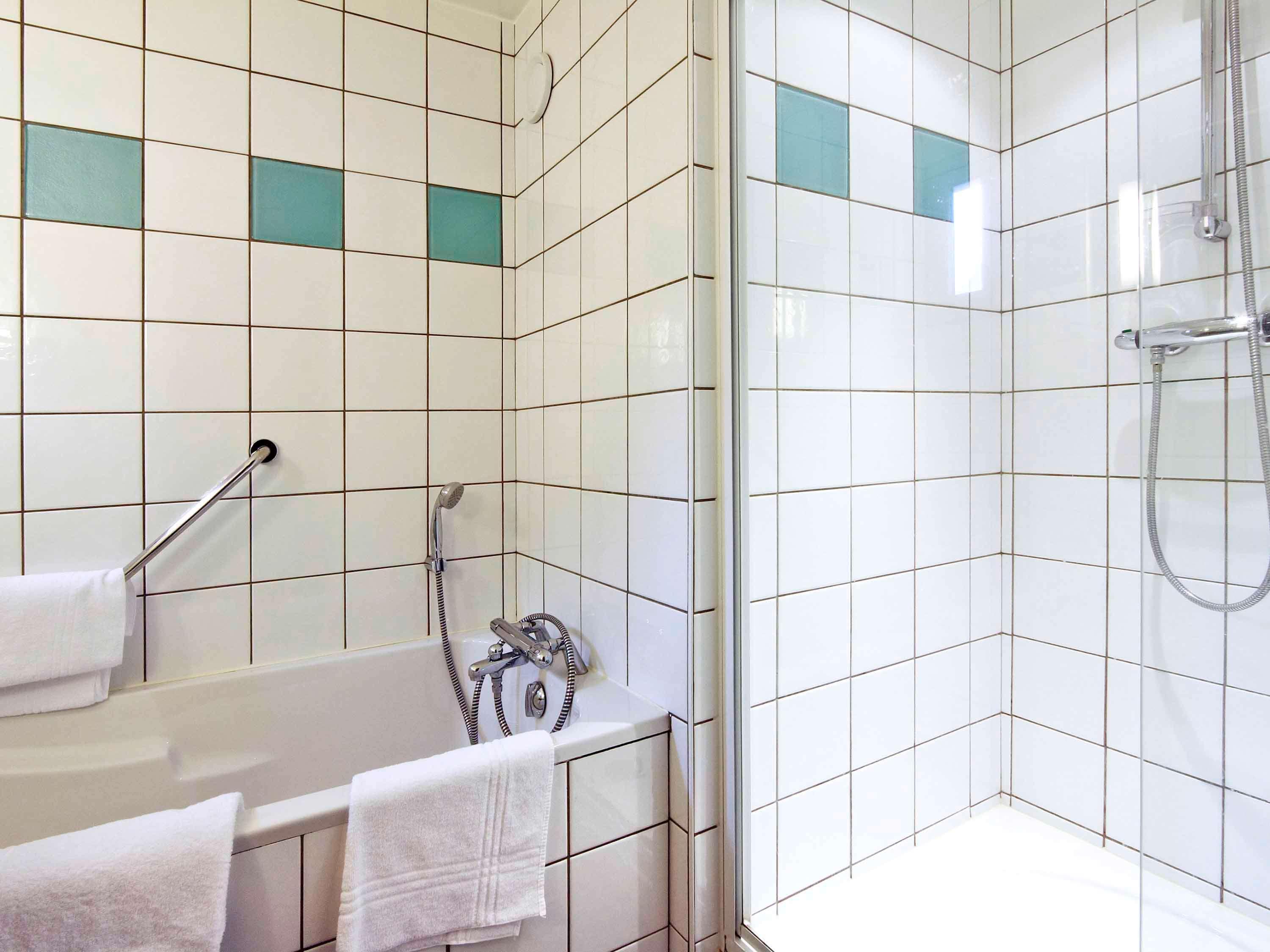 Mercure Hexagone Luxeuil Екстериор снимка
