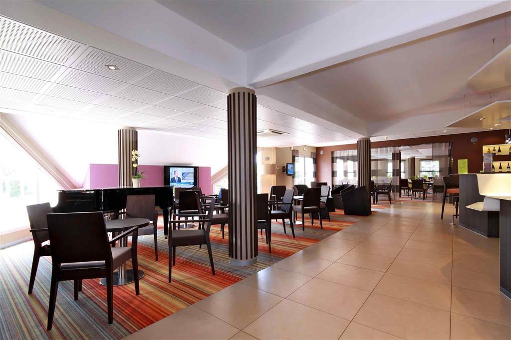 Mercure Hexagone Luxeuil Hotel Екстериор снимка