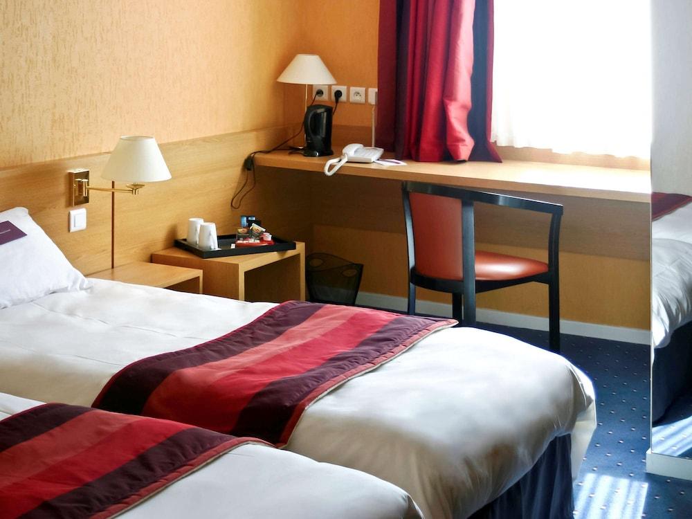 Mercure Hexagone Luxeuil Екстериор снимка