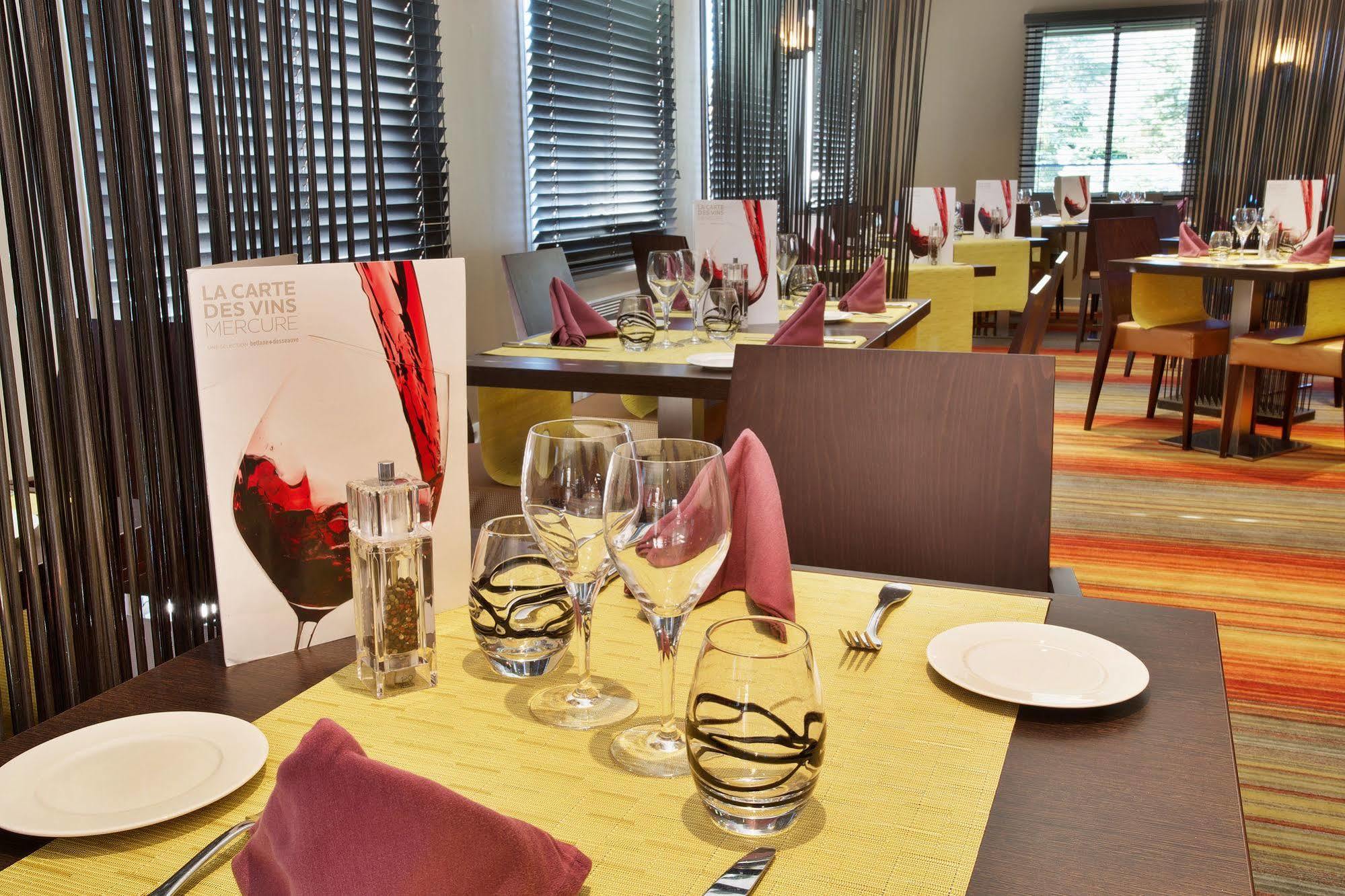 Mercure Hexagone Luxeuil Екстериор снимка